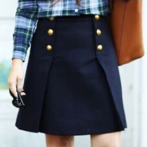 Gorgeous Jcrew skirt in navy blue color